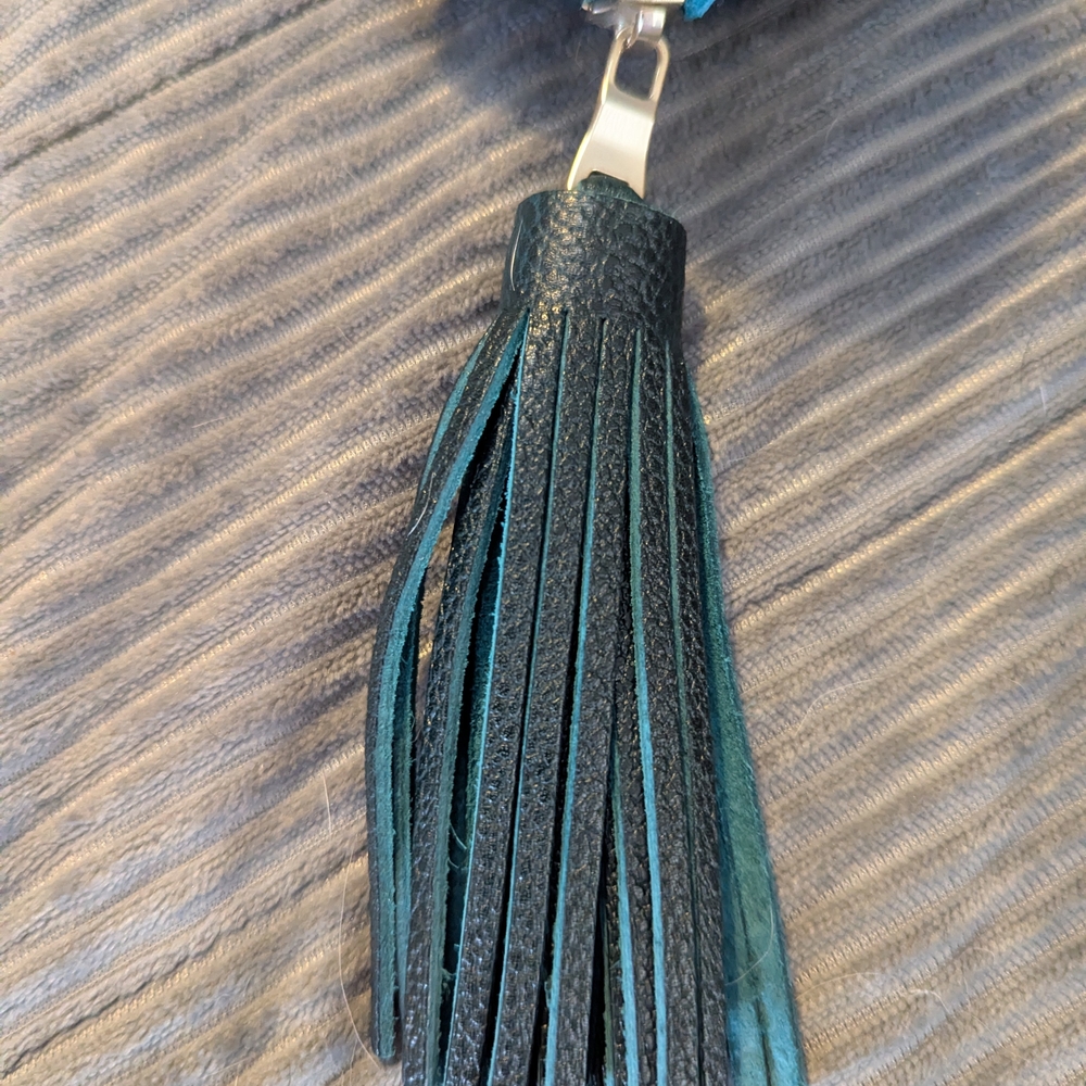 Boreal Taco Tassel From Portland Leather Goods - Picture 4 of 5